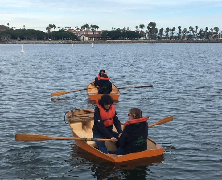 sea-scouts-in-rowing boats